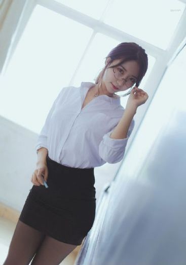 隔壁的女孩免费观看