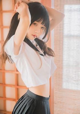 她唇之下免费观看
